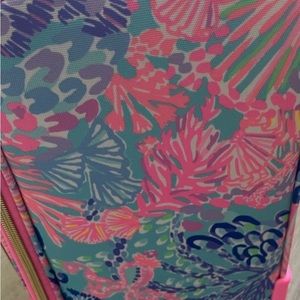 Splendor in the sand luggage, new out of box